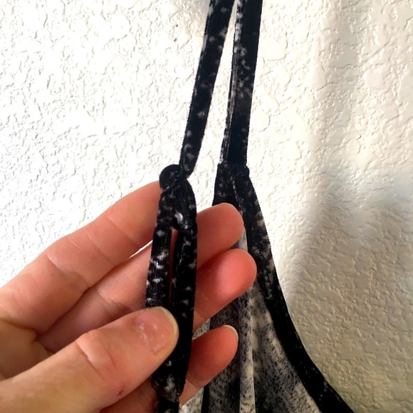 ☠️Snakeskin print body on slip on dress - Picture 4 of 8